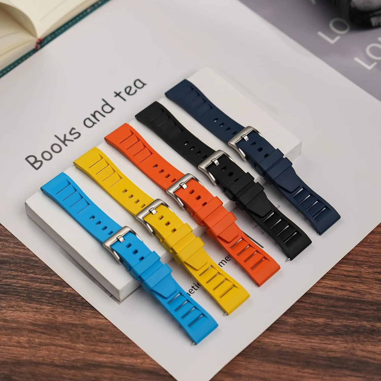 Fluororubber Watch Strap 20mm 22mm - Fluoroelastomer Watch Band Soft Breathable Durable Universal Replacement Band Strap for Men Women