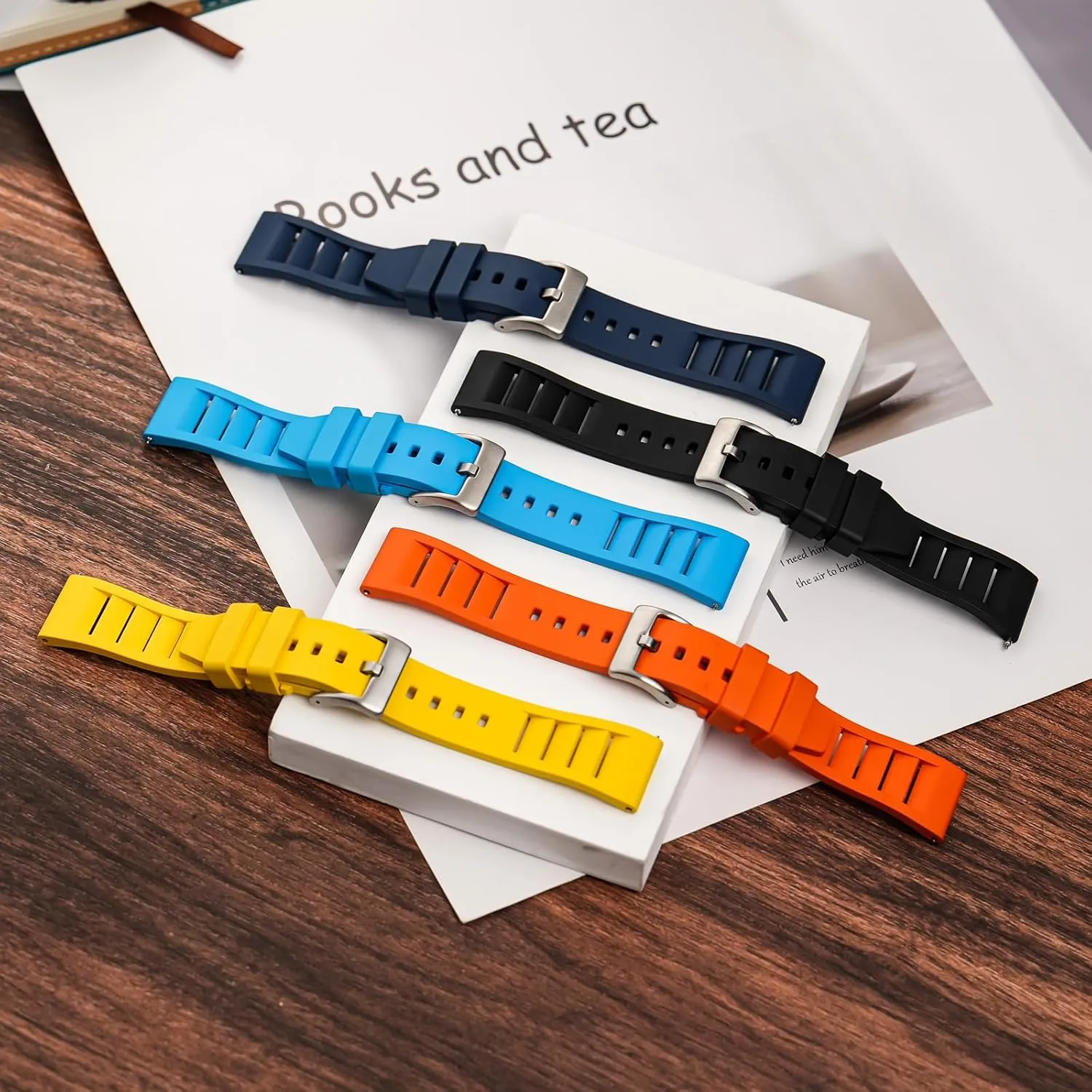 Fluororubber Watch Strap 20mm 22mm - Fluoroelastomer Watch Band Soft Breathable Durable Universal Replacement Band Strap for Men Women